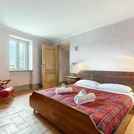 Hostdomus - Olive & Garden アパート ガルレンダ