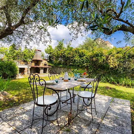 Hostdomus - Olive & Garden アパート