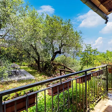 Hostdomus - Olive & Garden アパート *