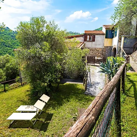 Hostdomus - Olive & Garden *