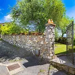 Hostdomus - Olive & Garden * Garlenda