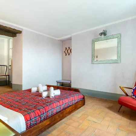 Hostdomus - Olive & Garden