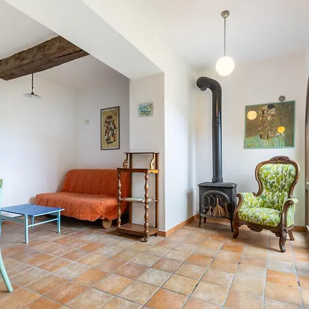 Appartamento Hostdomus - Olive & Garden *