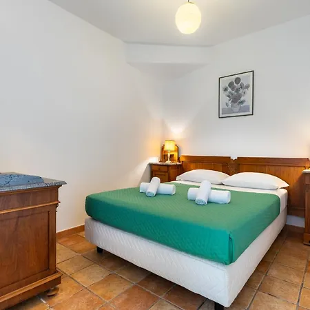 Hostdomus - Olive & Garden 公寓