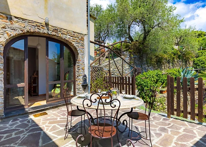 Hostdomus - Olive & Garden